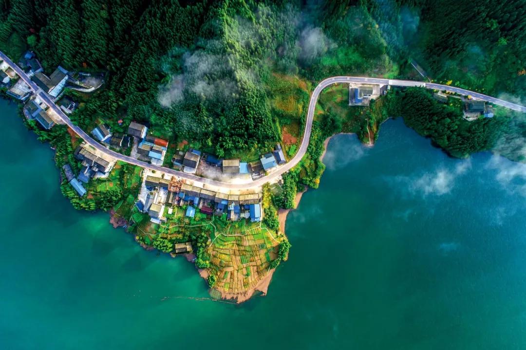 四川康養(yǎng)旅游走在全國前列，是怎么做的？.jpg